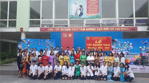 Trường thcs nam từ liêm tổ chức lễ tốt nghiệp cho học sinh khối 9 (niên khóa 2015 – 2019)
